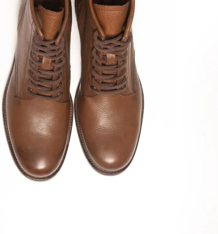 Frye Tyler Lace Up Boots for Men Crafted from Soft Vintage Leather with Blake Construction, Burnished Toe and Heel, and Rubber Inserts on Leather Soles  5  Shaft Height