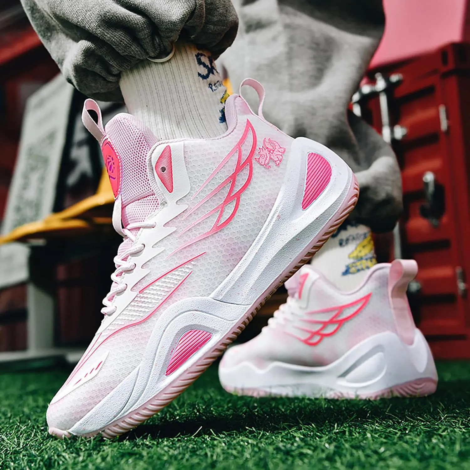 High Top Boys Basketball Shoes Breathable Non Slip Outdoor Sneakers Comfortable Fashion Athletic Training Sport Shoes for Girls