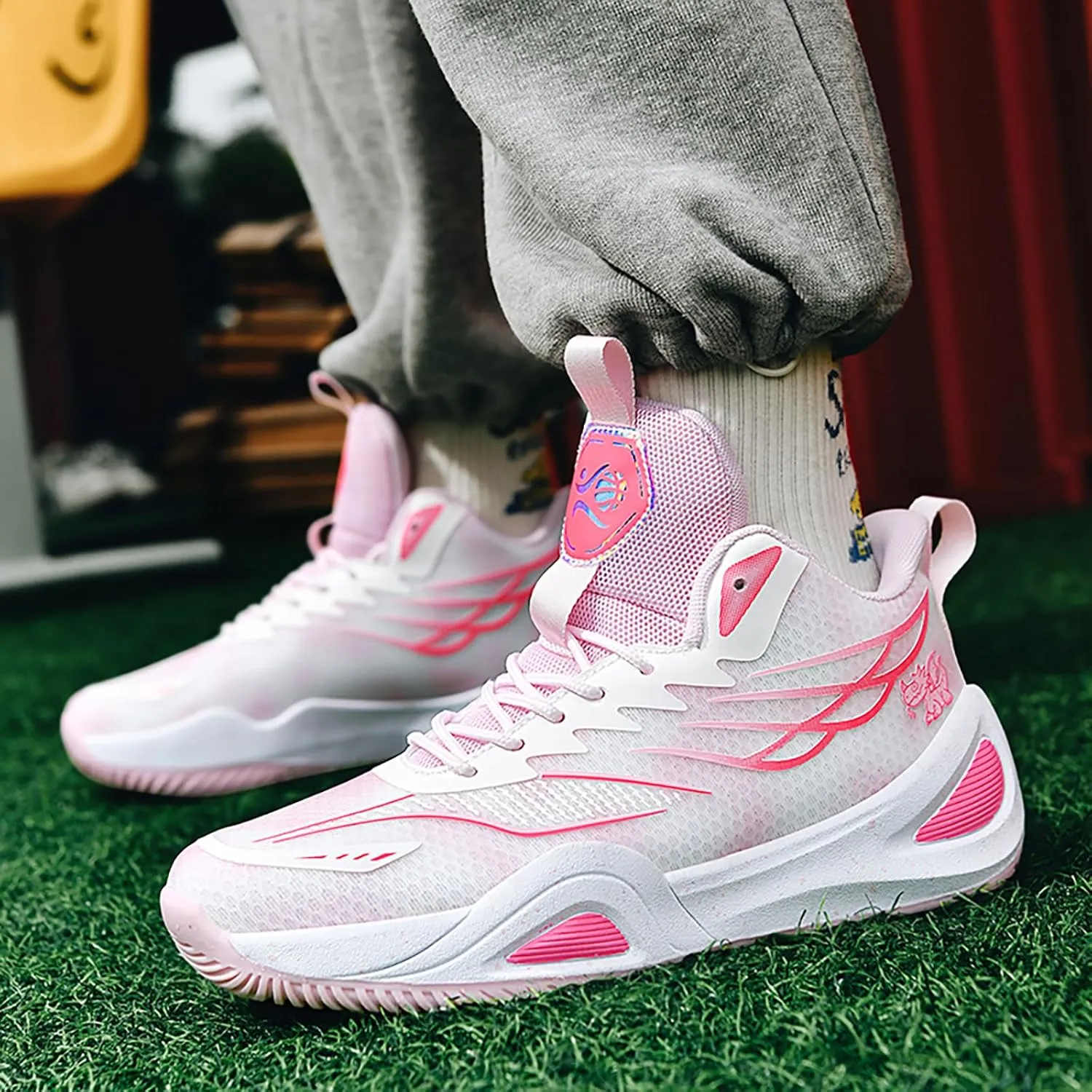 High Top Boys Basketball Shoes Breathable Non Slip Outdoor Sneakers Comfortable Fashion Athletic Training Sport Shoes for Girls