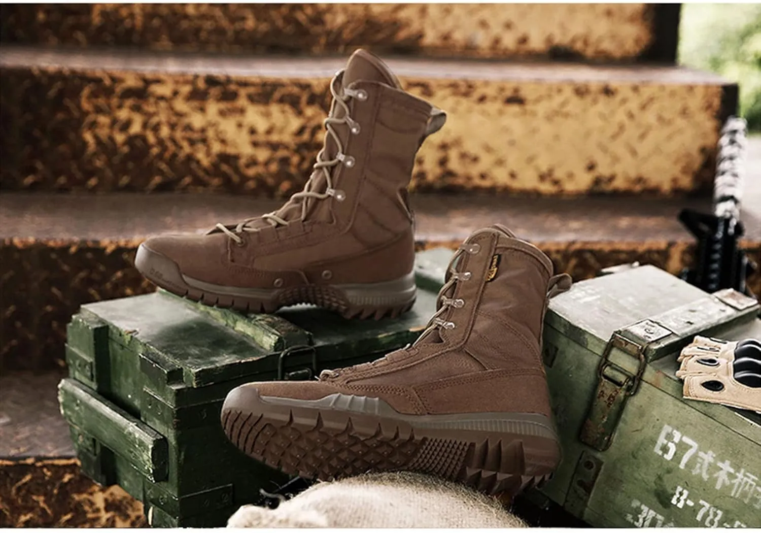 Men's Leather Military Tactical Boots Lightweight Work Boots Desert Combat Boots with Lifting Shoe String
